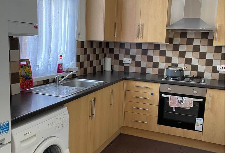 Dau in Chirie Camera Double in Ilford, Londra