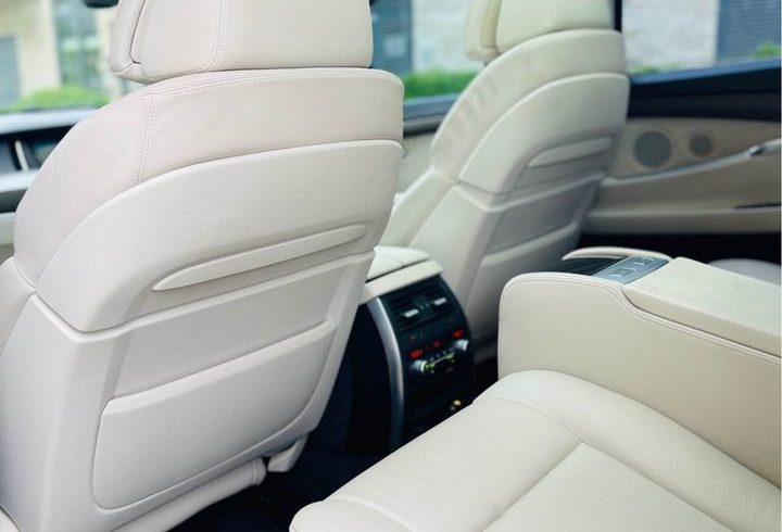 Vand Auto BMW 530 GT din 2010 in Londra