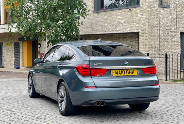 Vand Auto BMW 530 GT din 2010 in Londra