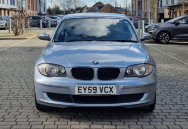 Vand Auto BMW Seria 1 din 2009 in Hornchurch, Londra