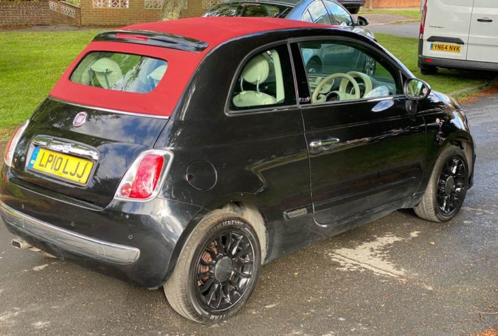 Vand Auto Fiat 500C din 2010 in Hoddesdon, UK