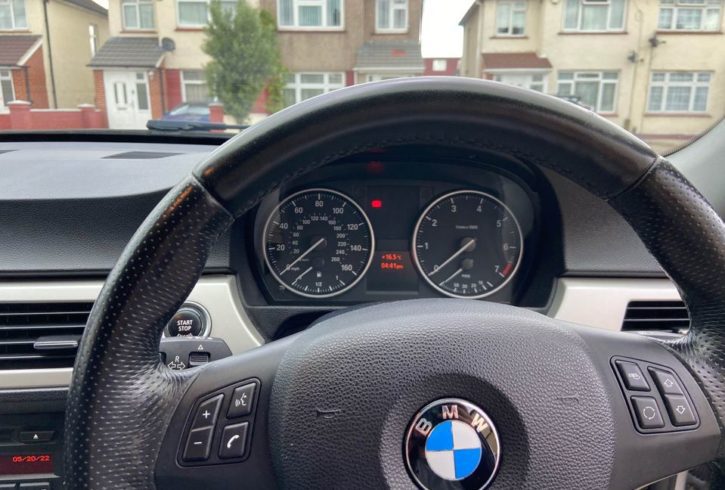 Vand Auto Bmw 318i din 2012 Hayes, Londra