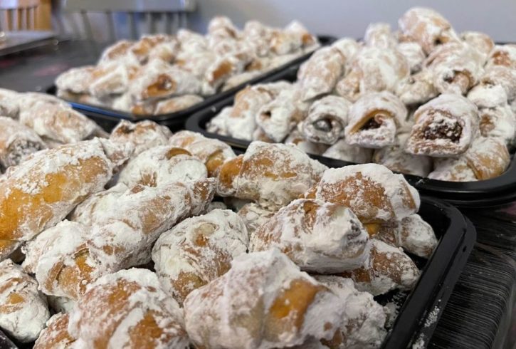 Mancare Traditionala Romaneasca La Comanda in Pinner, Londra