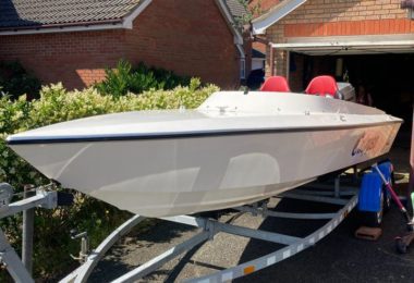 Vand Barca SpeedBoat Cu Motor In Romford, UK