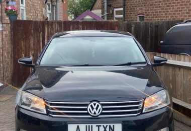 Vand Auto Volkswagen Passat Sedan din 2011 in Northampton, UK