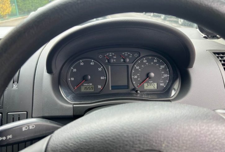 Vand Auto Volkswagen Polo din 2008 in Londra