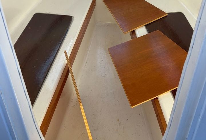 Vand Barca Starley Sea Nymph din 2007 in Walton-on-Thames, UK