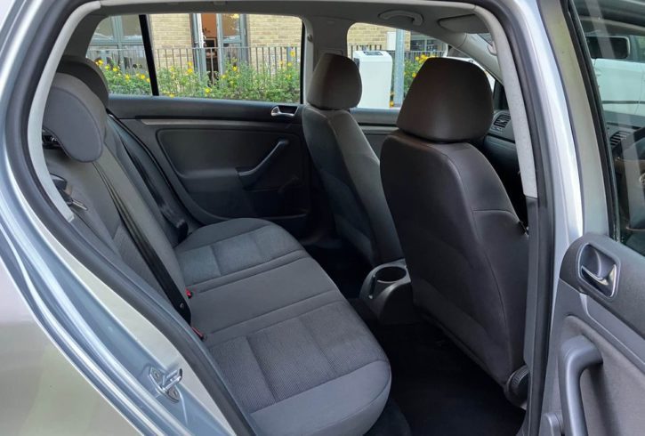 Vand Auto Volkswagen Golf din 2006 in Londra