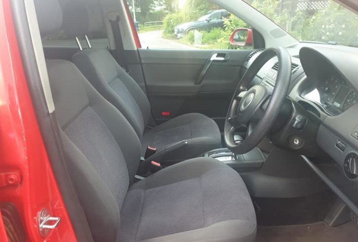 Vand Auto Volkswagen Polo din 2006 in New Malden, Londra