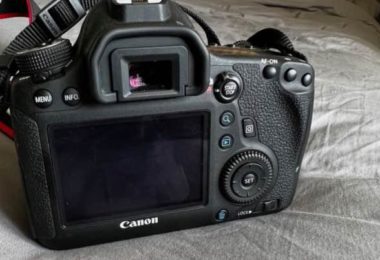 Vand Aparat Foto Canon EOS 6D si Obiectiv 24 -105 mm in Londra, UK