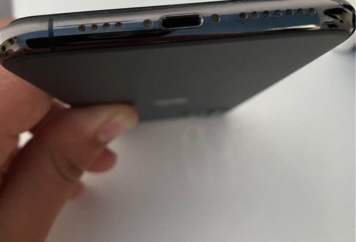 Vand iPhone 11 Pro Max Negru in Londra