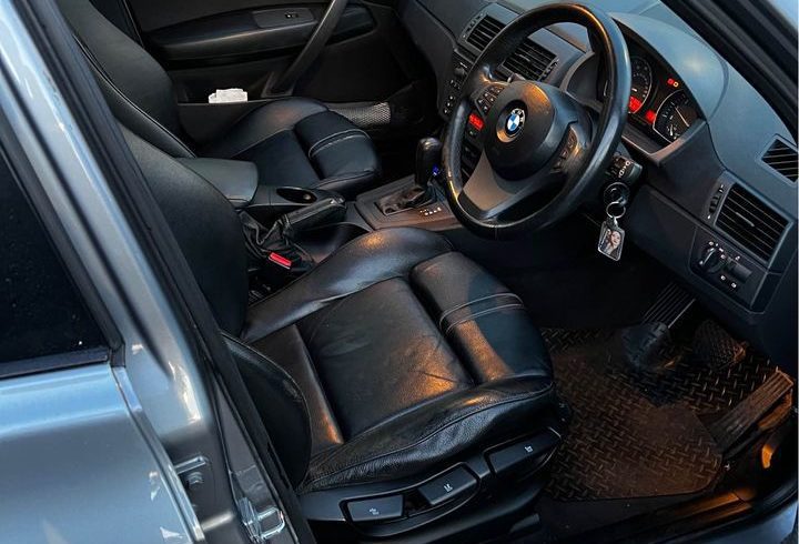 Vand Auto BMW X3 din 2005 in Londra