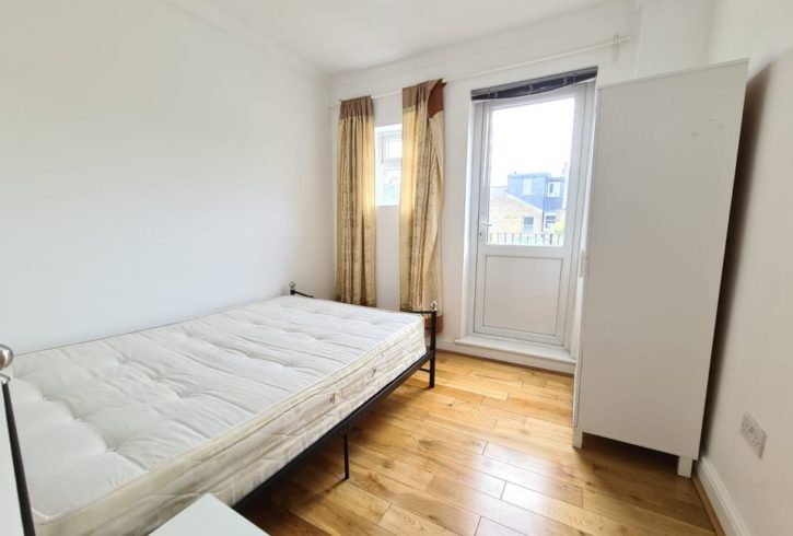 Chirie Casă cu 5 Dormitoare in Waltham Forest, Londra