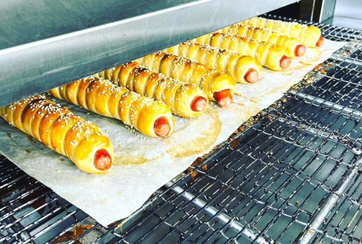 Panemark - Patiserie Traditionala Romaneasca In Newham, Londra