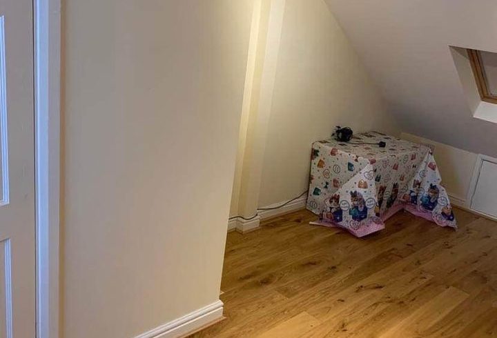 Chirie Camera Double cu Baie Proprie in Gresham Road, Londra