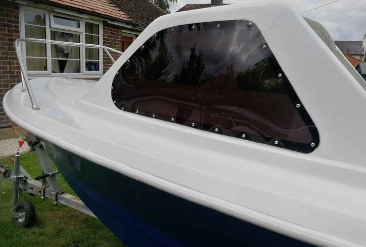 Vand Barcă De Pescuit Rapida Cu Remorca In Pulborough, UK