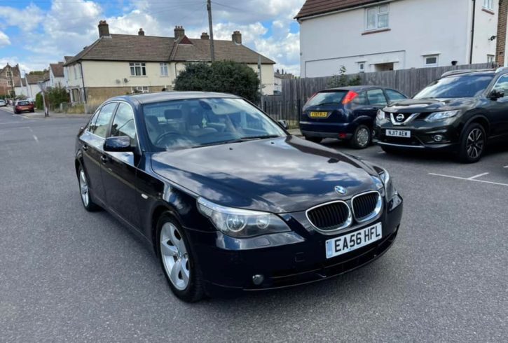 Vand Auto BMW Seria 5 Din 2006 in Barking, Londra