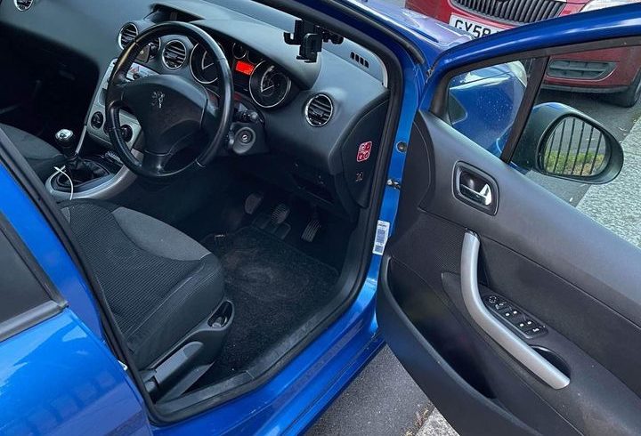 Vand Masina Peugeot 308 in Ilford, Londra