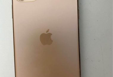 Vand iPhone 11 Pro Max Gold in Londra