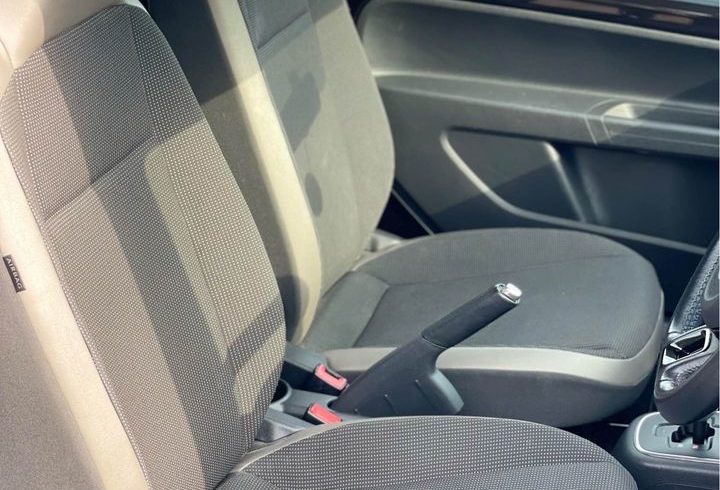 Vand Auto Volkswagen Up din 2013 In Stanmore, Londra