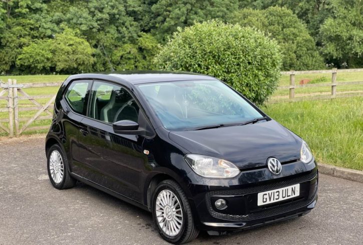 Vand Auto Volkswagen Up din 2013 In Stanmore, Londra