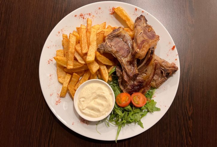 Restaurant Traditional Romanesc in Westminster, Londra