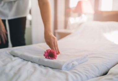 Munca pentru Housekeeper/Camerista In Truro, UK