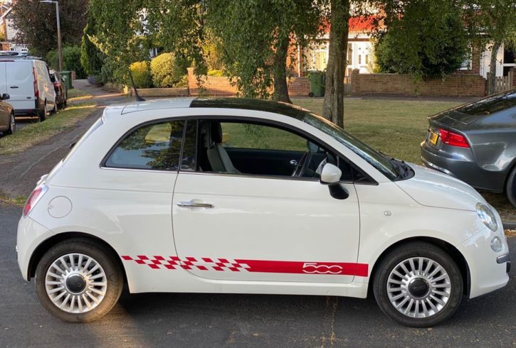 Automobileuk Sales - Vand Masina Fiat 500 in Hoddesdon, UK