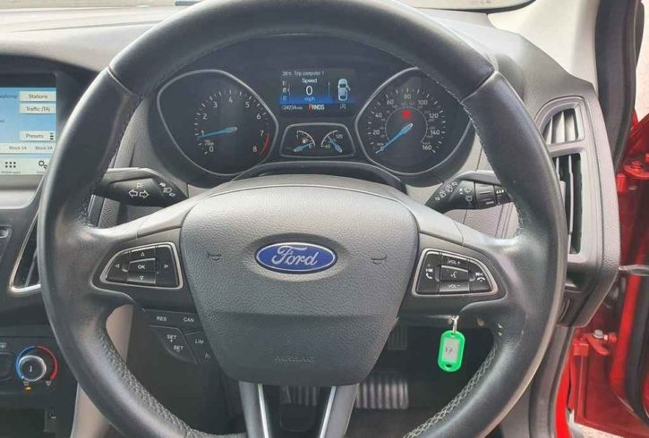 Vand Masina Ford Focus in Romford, Londra