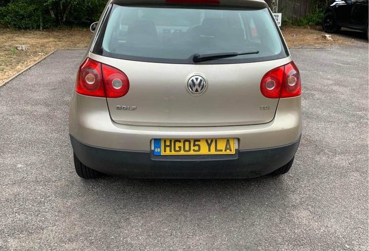 De Vanzare Masina Volkswagen Golf Automata In Slough, UK