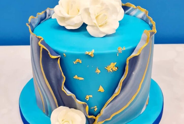 Curs De Decorat Tort In Pasta De Zahar In Rugby, UK