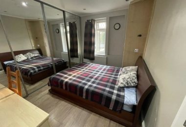 Chirie Camera Double In Chadwell Heath, Londra