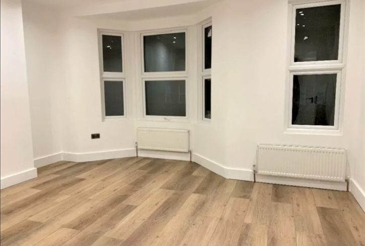 Inchiriem Casa cu 5 Dormitoare in Walthamstow - Agentia Remax