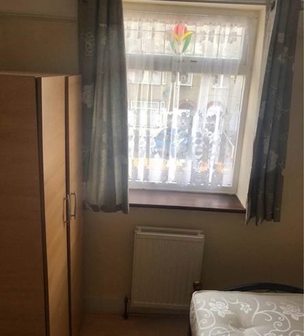 Chirie Camera Single In Barking, Londra