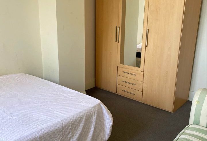 Chirie Camera Double In Luton, UK