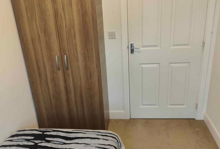 Chirie Camera Single In Barking, Londra