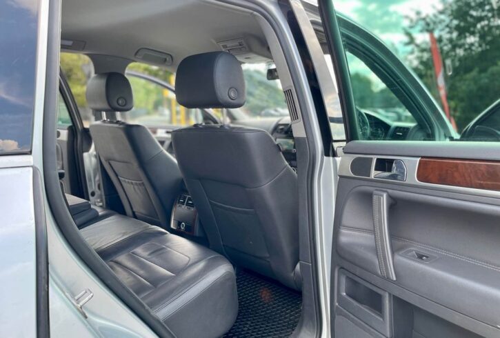 Vand Masina Volkswagen Touareg In Morden, Londra