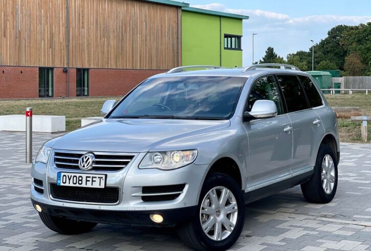Vand Masina Volkswagen Touareg In Morden, Londra
