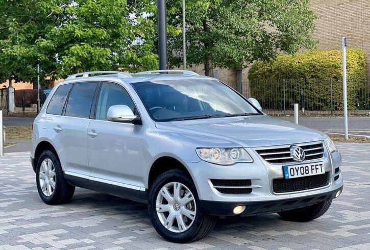 Vand Masina Volkswagen Touareg In Morden, Londra