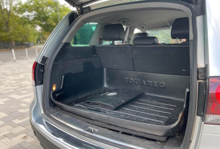 Vand Masina Volkswagen Touareg In Morden, Londra