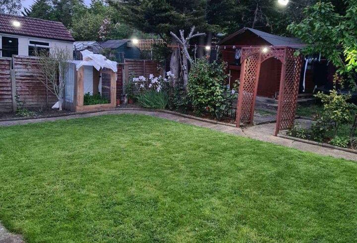 Camera Double De Inchiriat In Redbridge, Londra