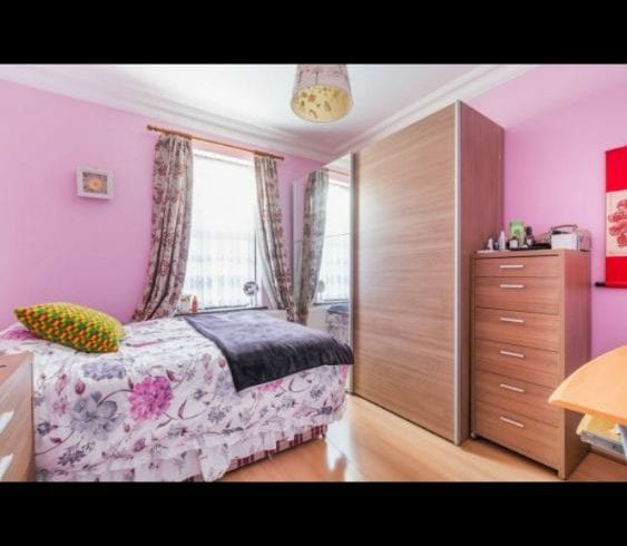 Inchiriez camere si loc in camere Ilford, Stratford, East Ham IG1