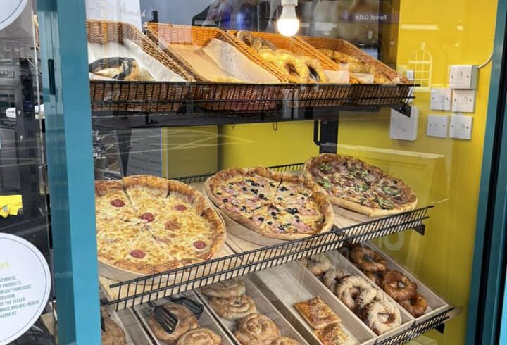 Panemark - Patiserie Traditionala Romaneasca In Newham, Londra