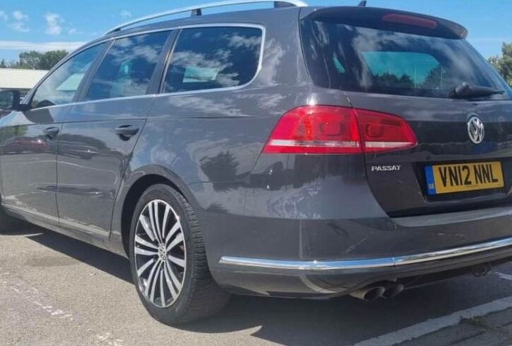 Vand Masina Volkswagen Passat Sport BlueMotion In Londra, UK