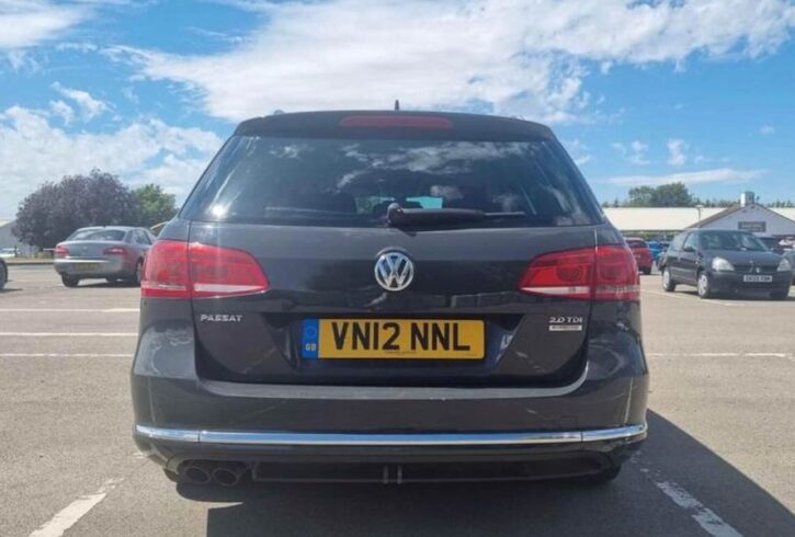 Vand Masina Volkswagen Passat Sport BlueMotion In Londra, UK