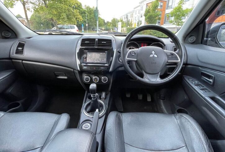 Vand Masina Mitsubishi Asx In Hatfield, UK