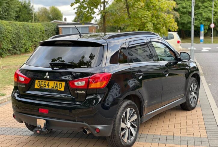 Vand Masina Mitsubishi Asx In Hatfield, UK