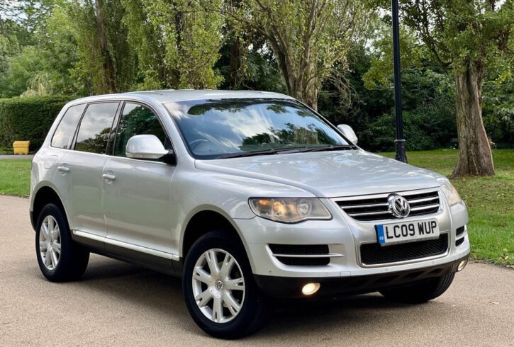 Vand Masina Volkswagen Touareg In Morden, Londra
