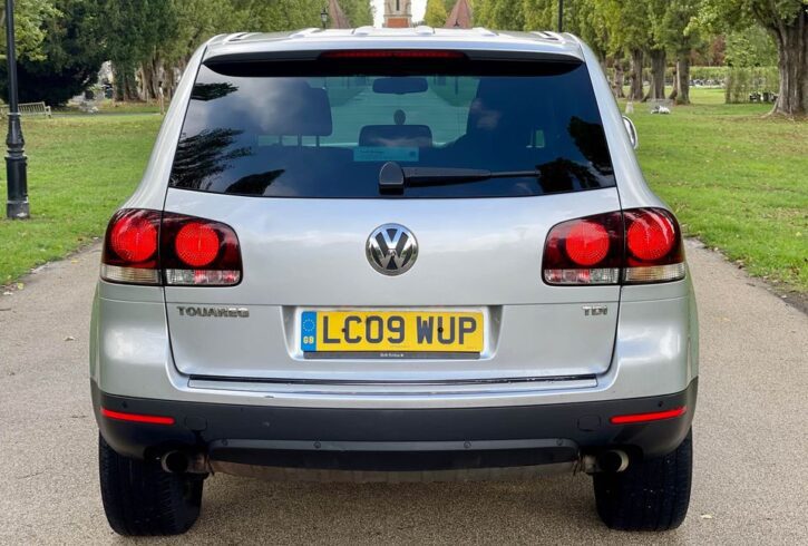 Vand Masina Volkswagen Touareg In Morden, Londra