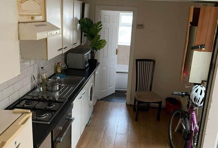 Chirie 2 Camere Intr-o Casa In Hounslow, Londra